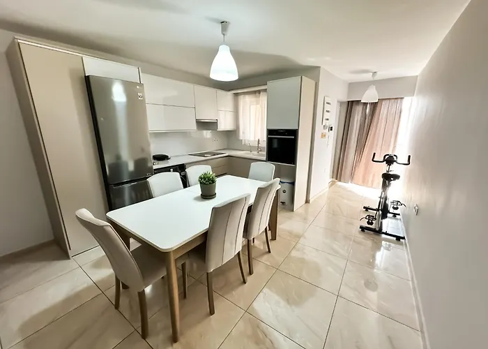 Seabreeze By Ro Apartament